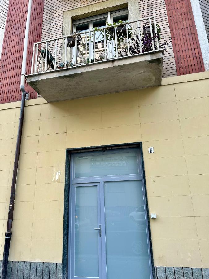 Casa Genovesi - Vicino Porta Nuova F.S. Daire Torino Dış mekan fotoğraf